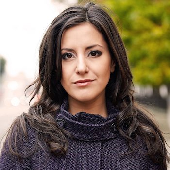 Geschäftsreisenden im Office Club: Lucy Kafanov Geschäftsreisenden im Office Club: Lucy Kafanov